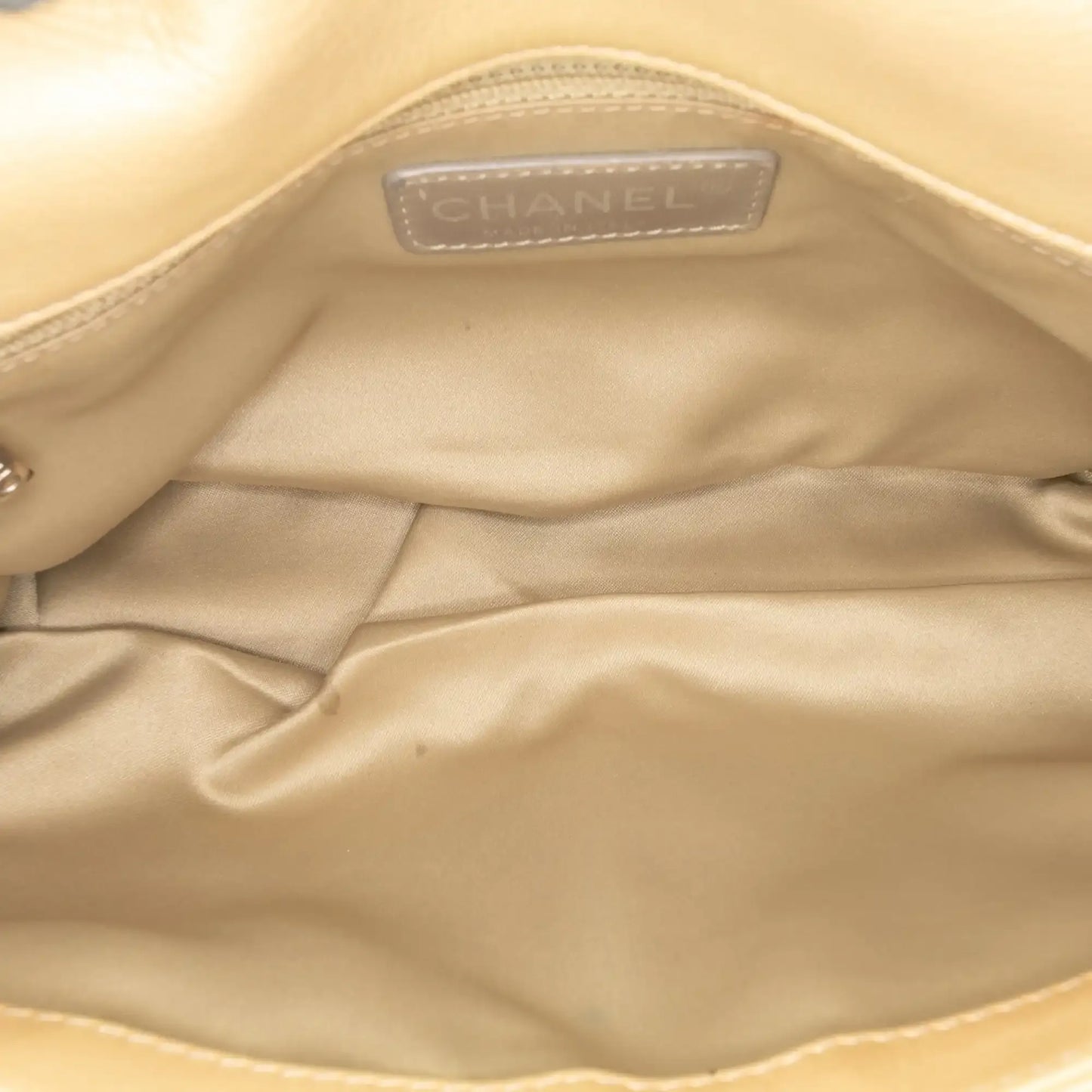 Chanel CC Quilted Calfskin Ultimate Stitch Flap