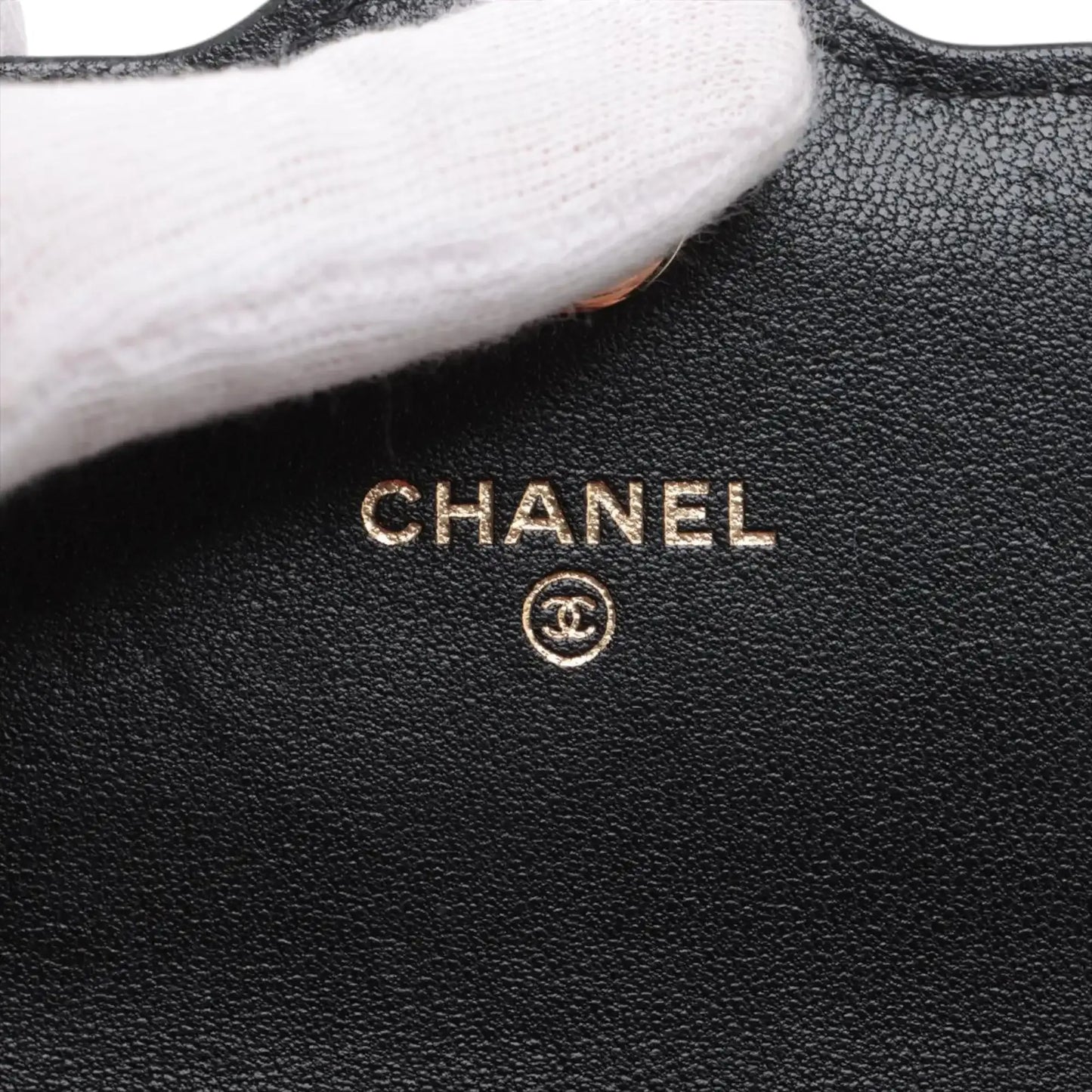 Chanel CC Quilted Lambskin and Patent Flap Phone Holder