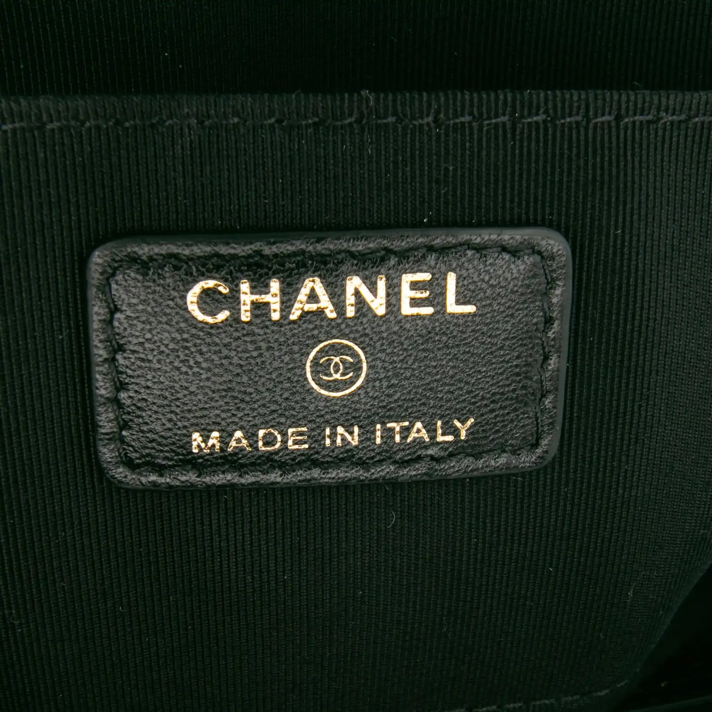 Chanel Quilted Tweed Kisslock Clutch