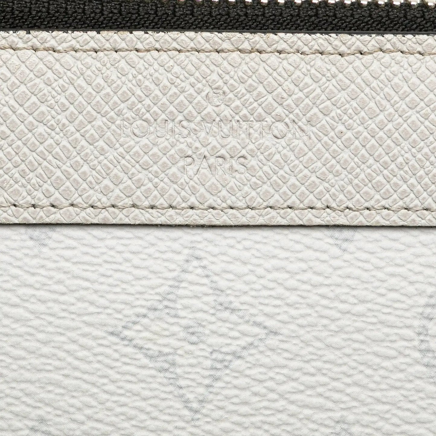 Louis Vuitton Monogram Taigarama Pochette Discovery PM