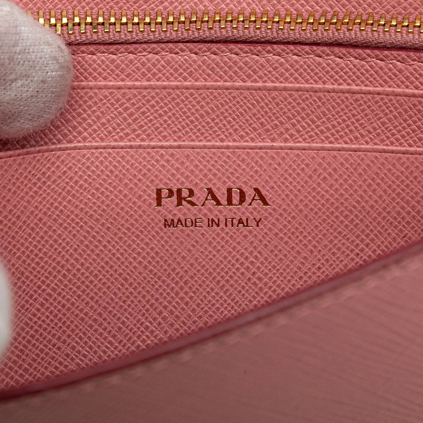 Prada Saffiano Lux Wallet on Chain