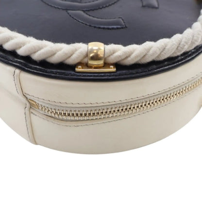 Chanel Crumpled Calfskin En Vogue Round Bag