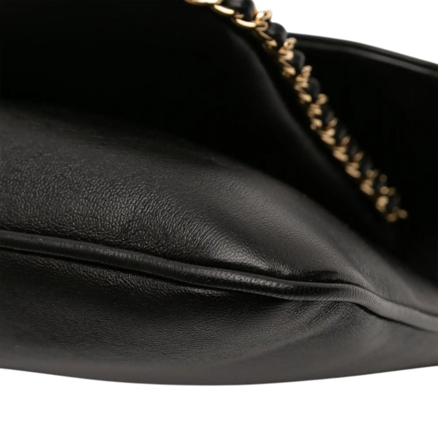 Chanel Quilted Lambskin CC Unchained Flap Clutch